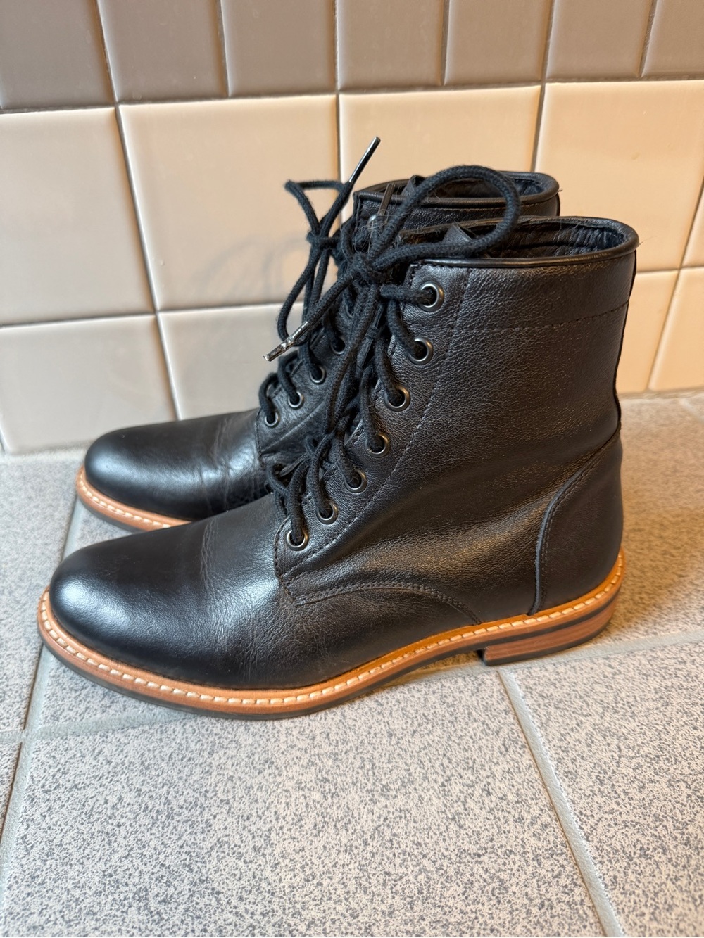 Nisolo Amalia All Weather Black Leather Lace Up Ankle Boots Women’s Sz 7